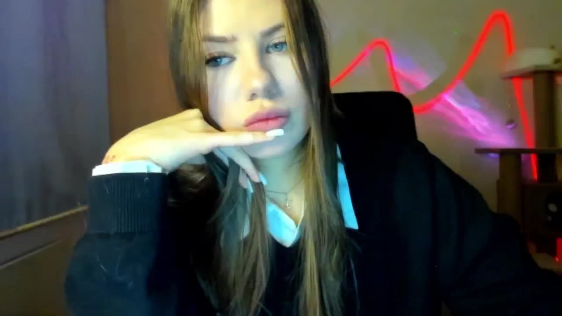 Gallery image thumbnail from FlyingDream's myfreecams stream on, 01/18/2026, 15:37 image 7 of 20