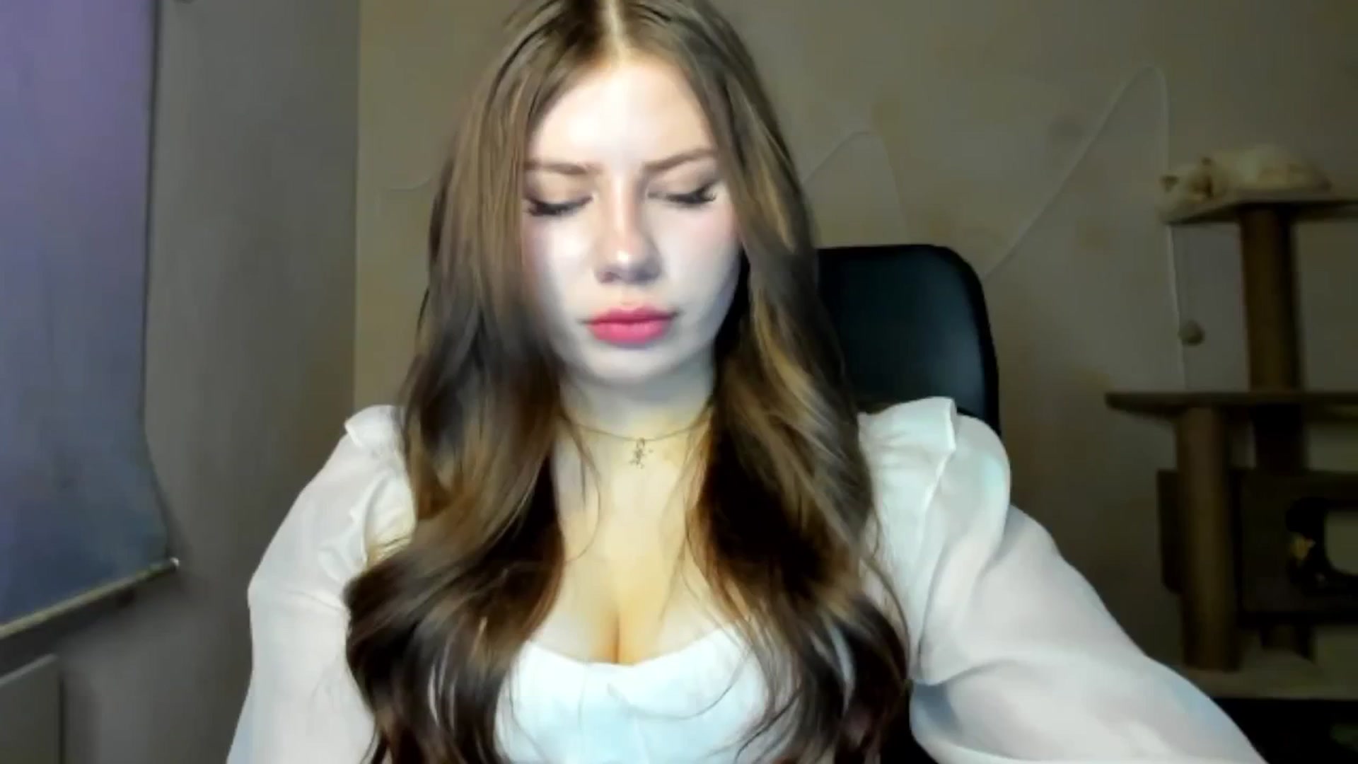 Gallery image thumbnail from FlyingDream's myfreecams stream on, 02/15/2026, 14:01 image 6 of 20
