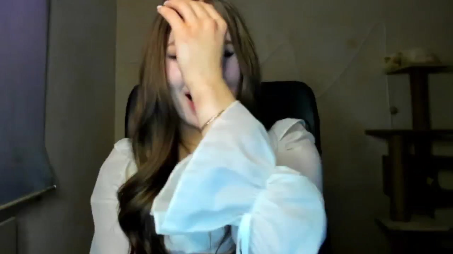 Gallery image thumbnail from FlyingDream's myfreecams stream on, 02/15/2026, 14:01 image 5 of 20