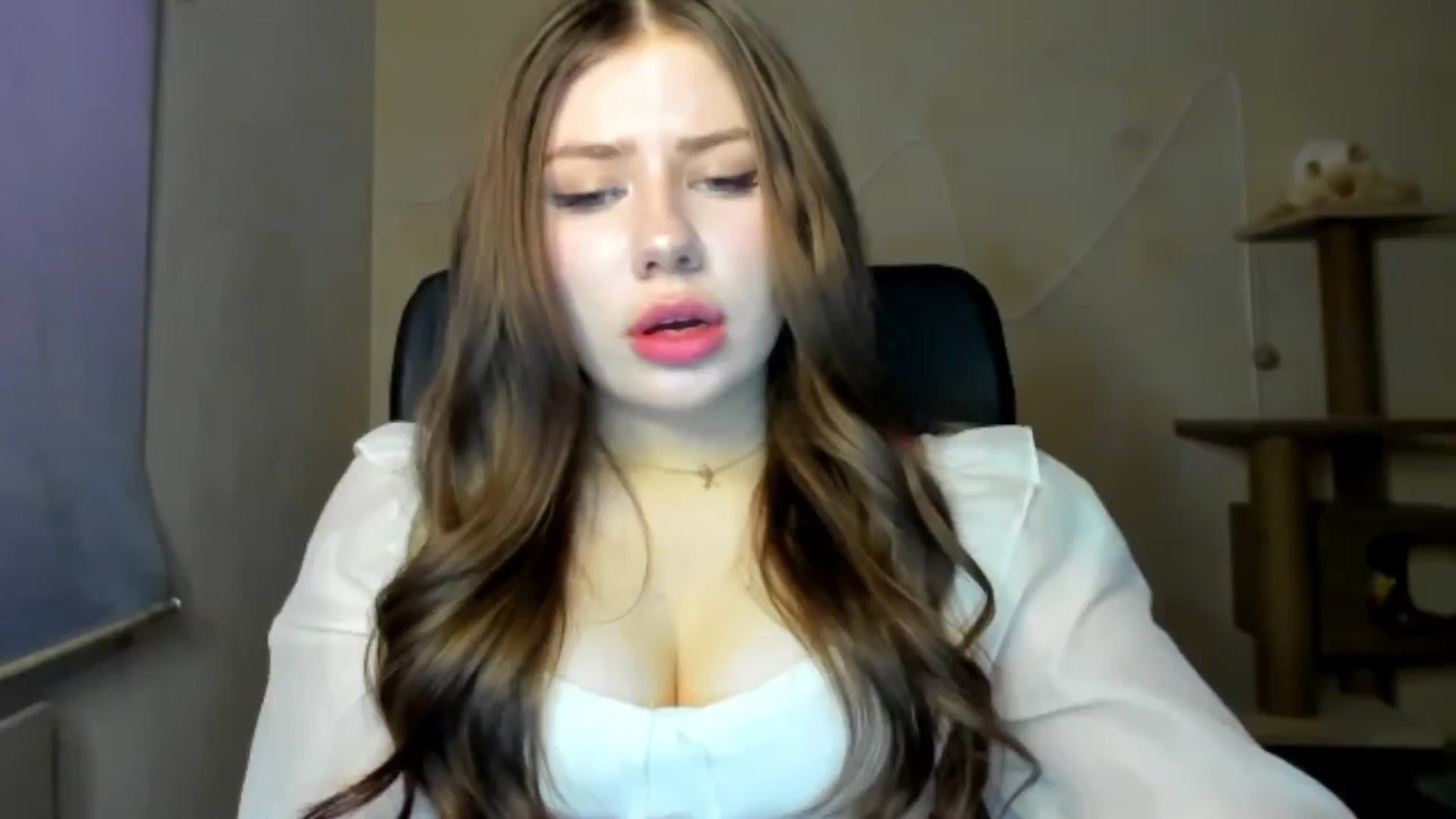 Gallery image thumbnail from FlyingDream's myfreecams stream on, 02/15/2026, 14:01 image 4 of 20
