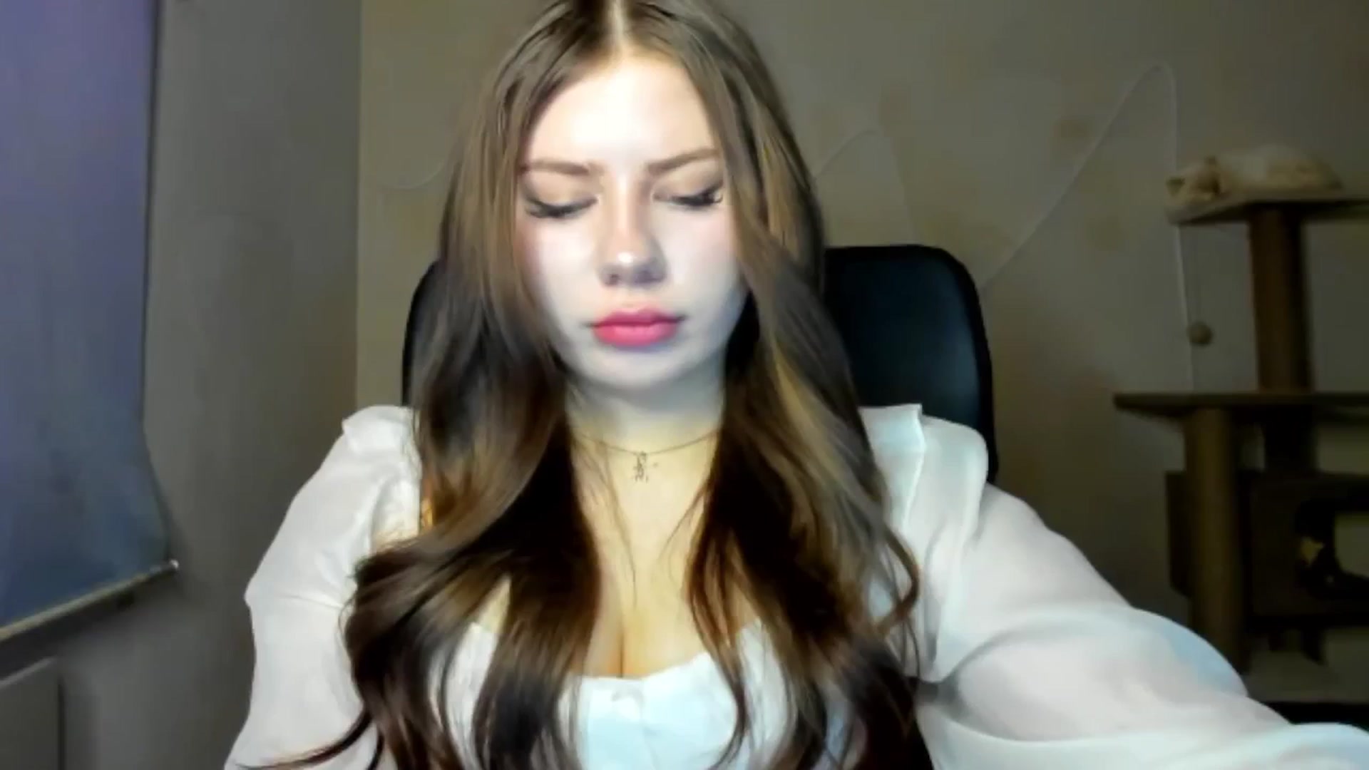 Gallery image thumbnail from FlyingDream's myfreecams stream on, 02/15/2026, 14:01 image 7 of 20