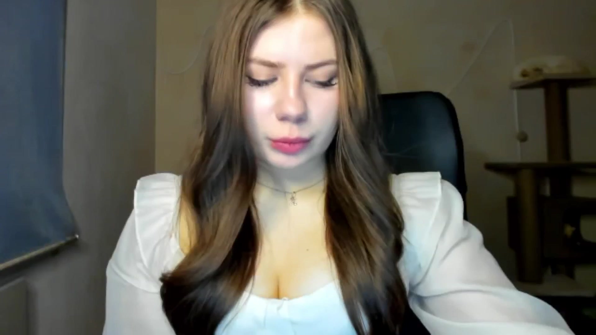 Gallery image thumbnail from FlyingDream's myfreecams stream on, 02/15/2026, 15:10 image 15 of 20