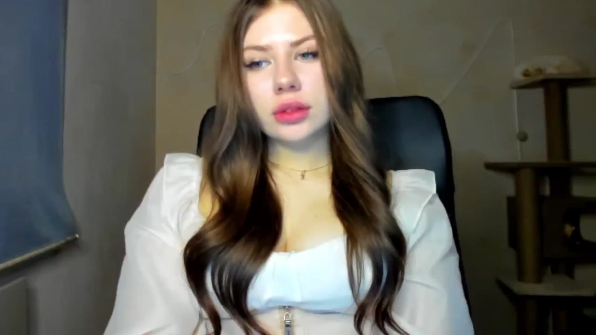 Gallery image thumbnail from FlyingDream's myfreecams stream on, 02/15/2026, 15:10 image 16 of 20