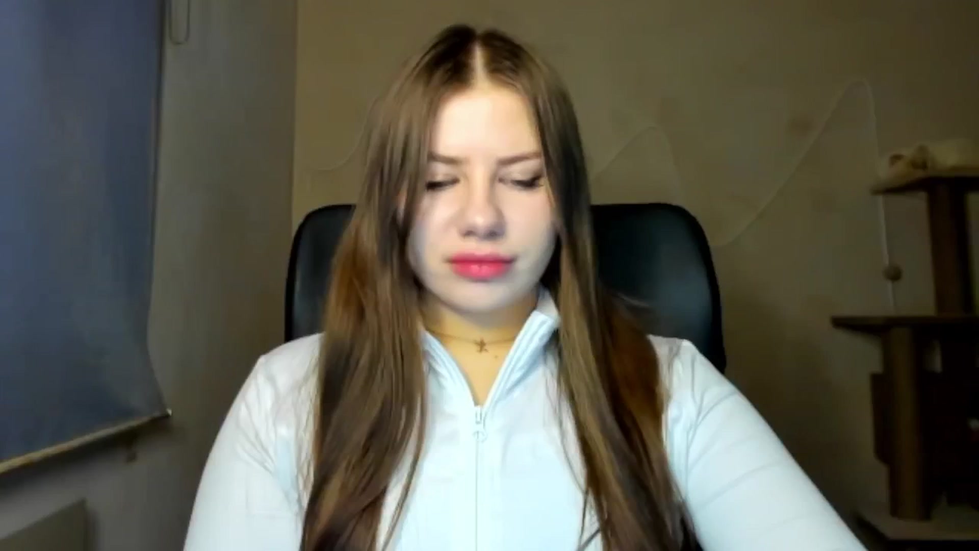 Gallery image thumbnail from FlyingDream's myfreecams stream on, 02/17/2026, 15:14 image 9 of 20