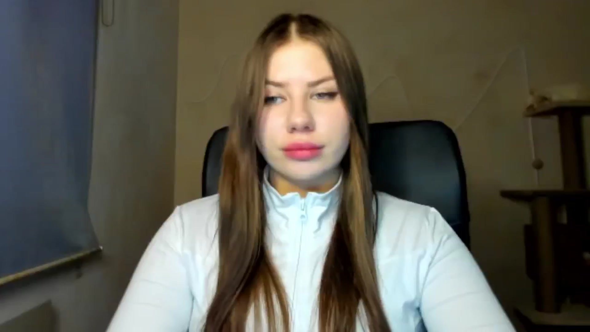 Gallery image thumbnail from FlyingDream's myfreecams stream on, 02/17/2026, 15:14 image 8 of 20