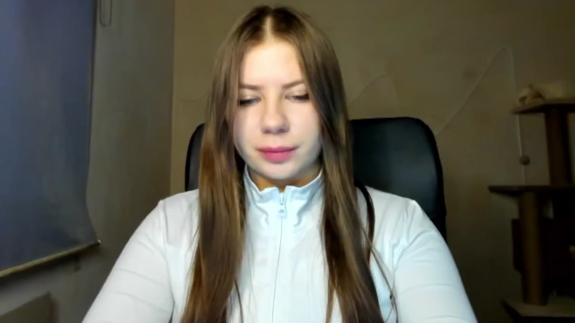 Gallery image thumbnail from FlyingDream's myfreecams stream on, 02/17/2026, 15:14 image 5 of 20