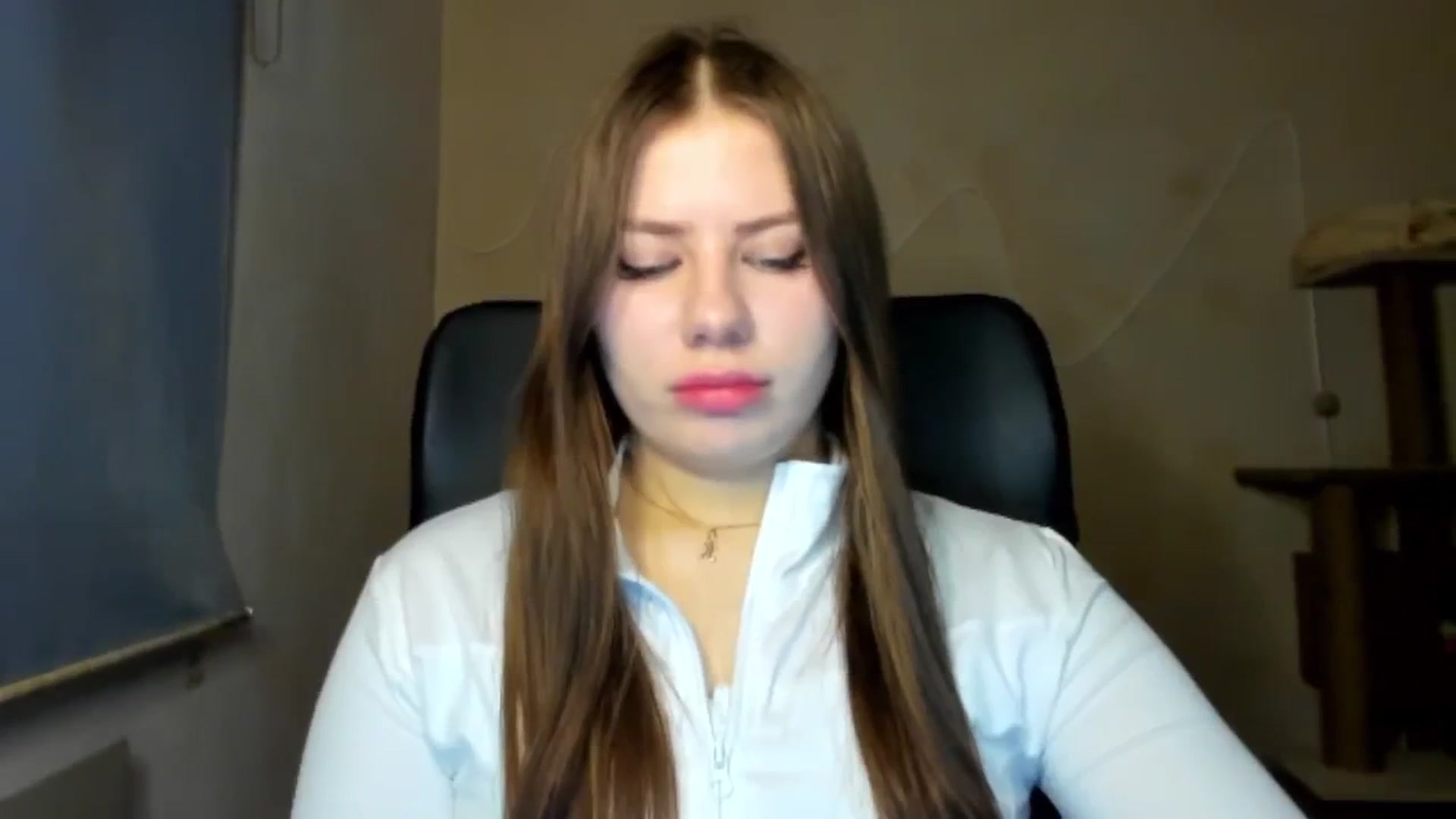 Gallery image thumbnail from FlyingDream's myfreecams stream on, 02/17/2026, 16:02 image 4 of 20