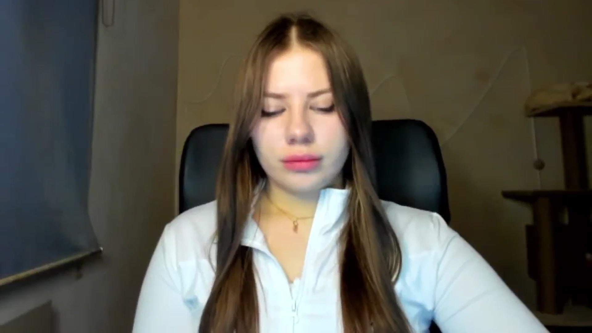 Gallery image thumbnail from FlyingDream's myfreecams stream on, 02/17/2026, 16:02 image 8 of 20