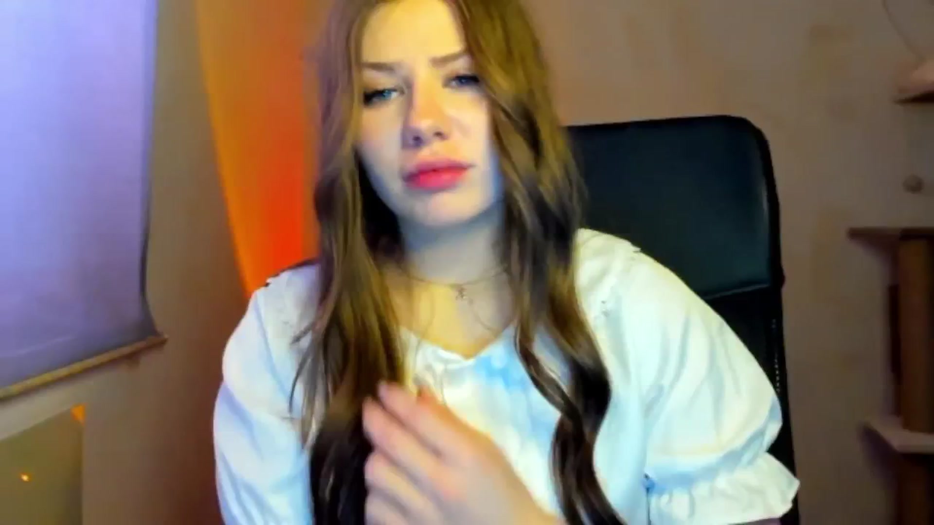 Gallery image thumbnail from FlyingDream's myfreecams stream on, 03/08/2026, 12:32 image 13 of 20