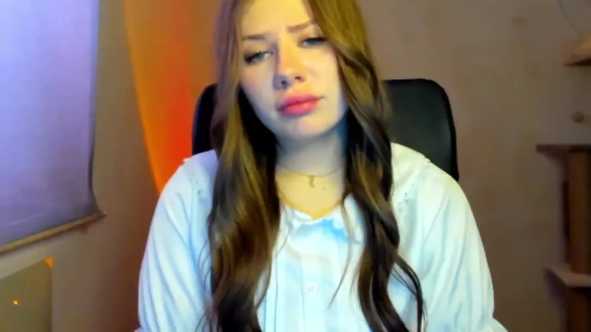 Gallery image thumbnail from FlyingDream's myfreecams stream on, 03/08/2026, 12:32 image 11 of 20
