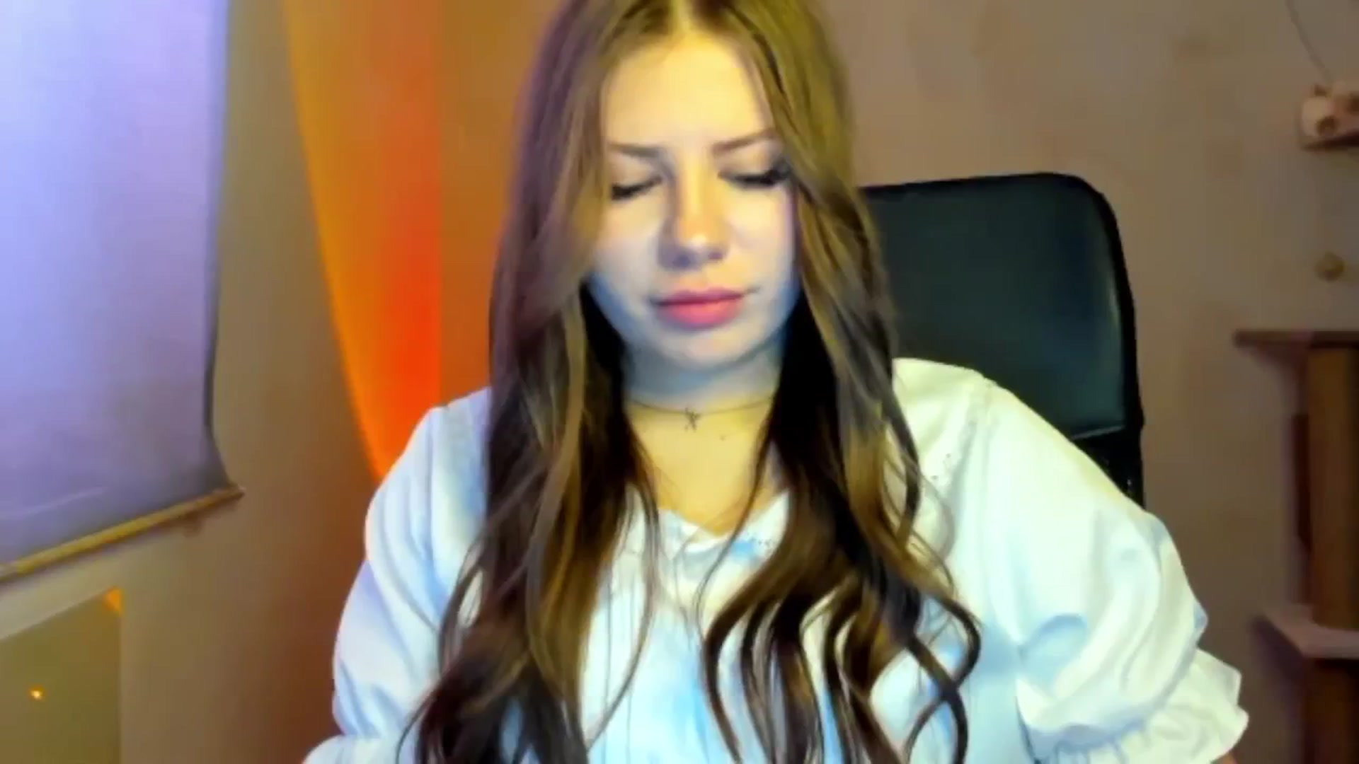 Gallery image thumbnail from FlyingDream's myfreecams stream on, 03/08/2026, 12:32 image 8 of 20