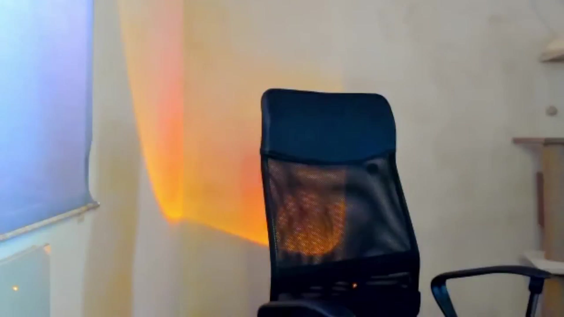 Gallery image thumbnail from FlyingDream's myfreecams stream on, 03/08/2026, 12:32 image 19 of 20