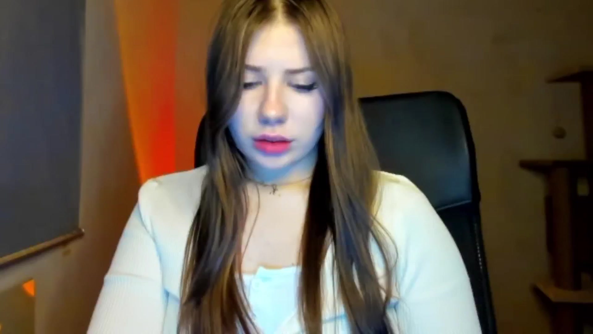 Gallery image thumbnail from FlyingDream's myfreecams stream on, 03/12/2026, 18:44 image 13 of 20