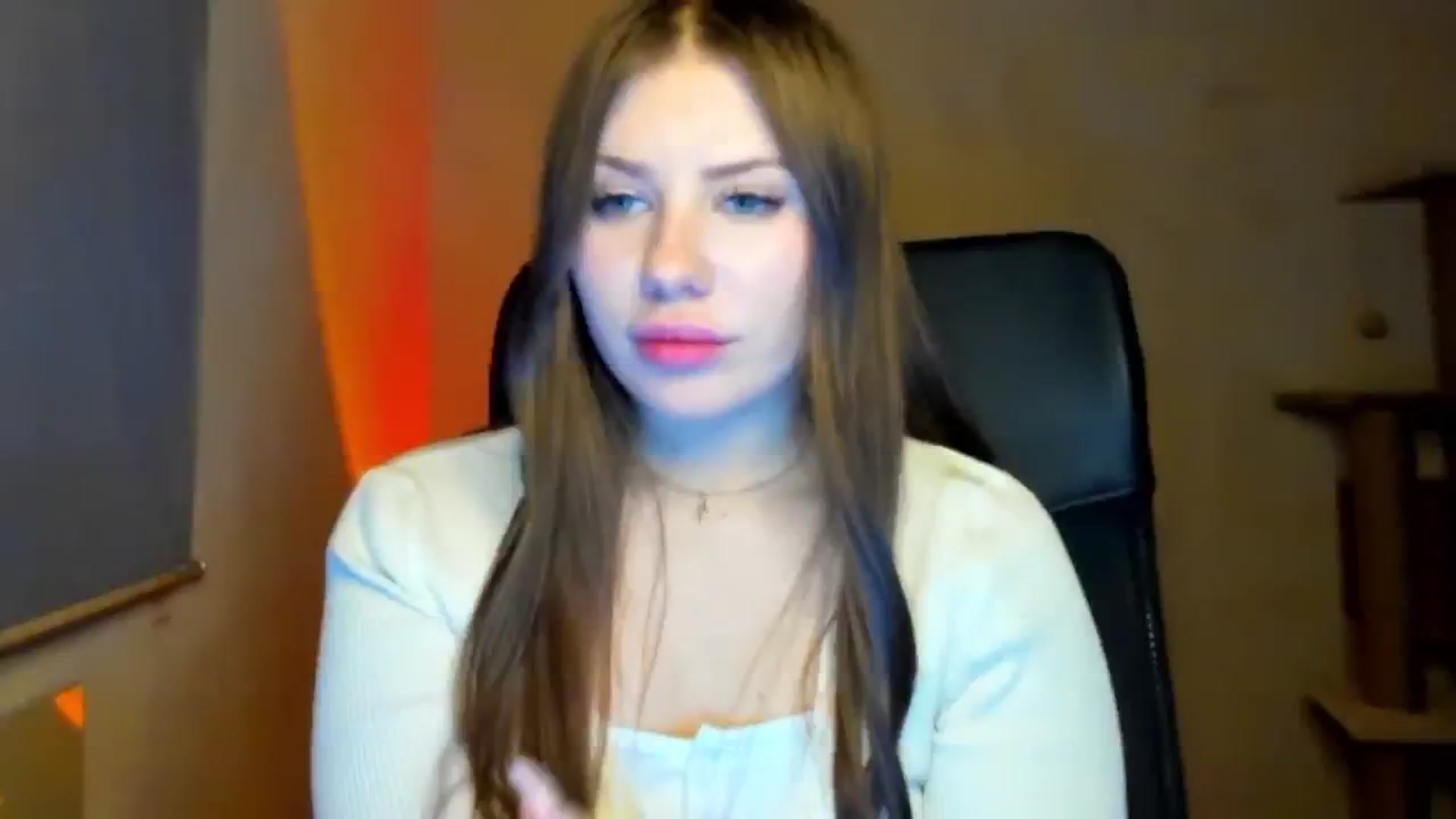 Gallery image thumbnail from FlyingDream's myfreecams stream on, 03/12/2026, 18:44 image 20 of 20