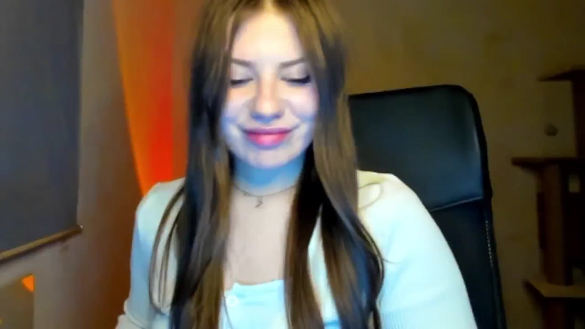Gallery image thumbnail from FlyingDream's myfreecams stream on, 03/12/2026, 18:44 image 16 of 20