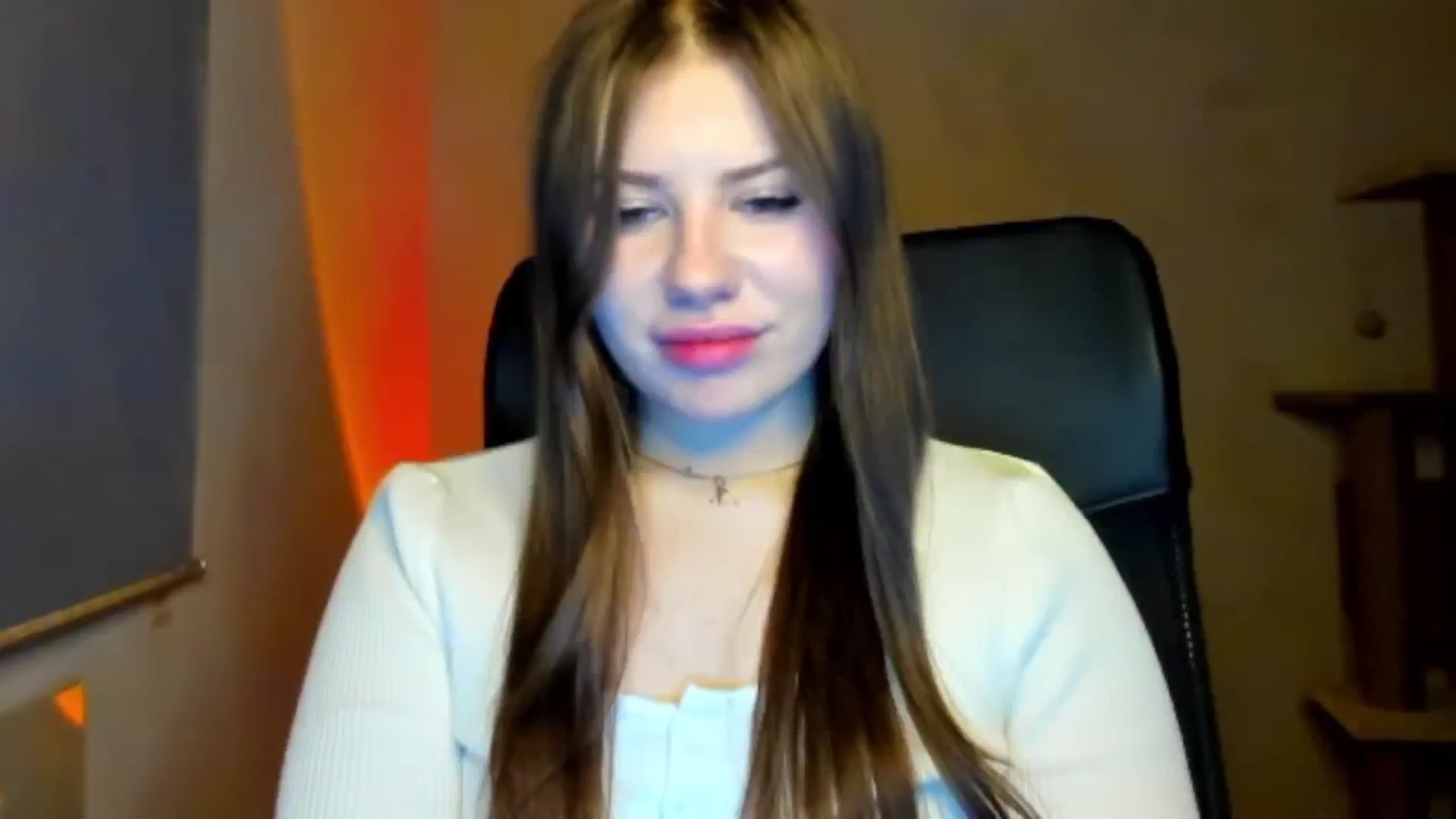 Gallery image thumbnail from FlyingDream's myfreecams stream on, 03/12/2026, 18:44 image 7 of 20