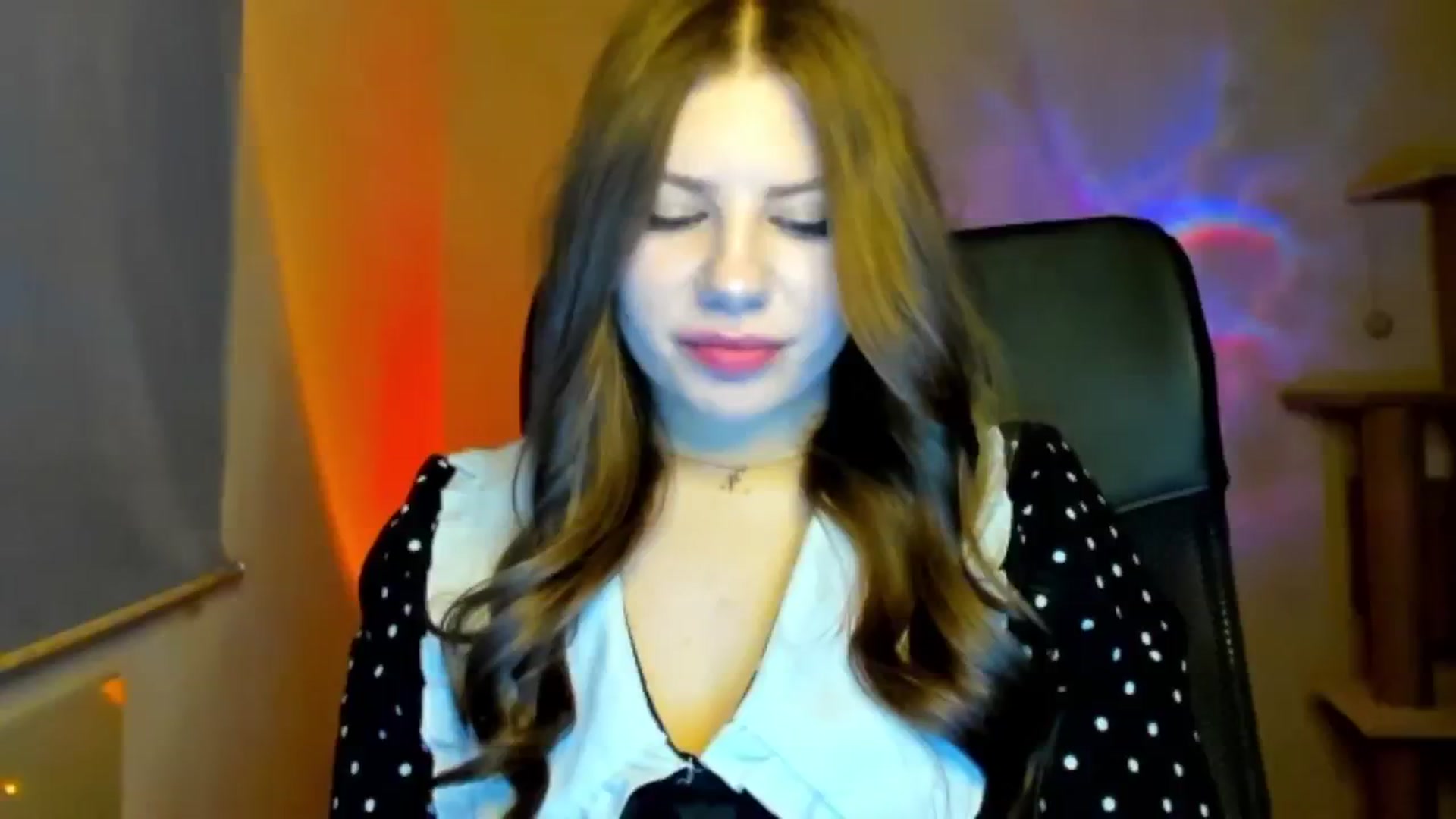 Gallery image thumbnail from FlyingDream's myfreecams stream on, 03/15/2026, 16:49 image 10 of 20