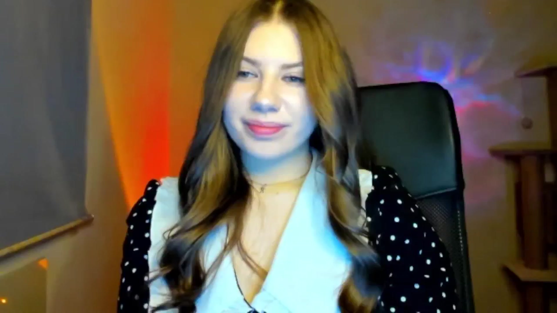 Gallery image thumbnail from FlyingDream's myfreecams stream on, 03/15/2026, 16:49 image 18 of 20