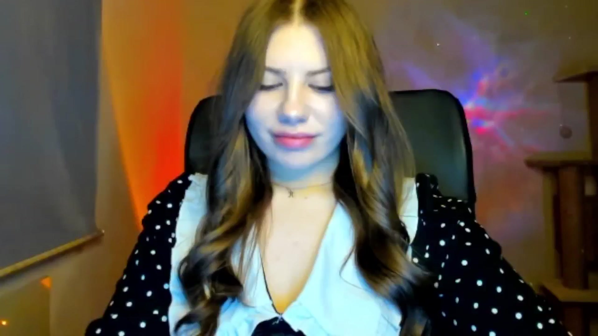 Gallery image thumbnail from FlyingDream's myfreecams stream on, 03/15/2026, 16:49 image 14 of 20