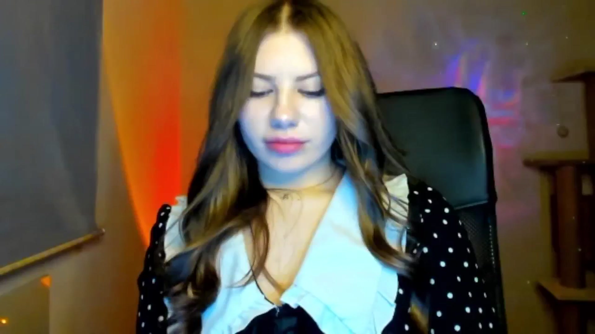 Gallery image thumbnail from FlyingDream's myfreecams stream on, 03/15/2026, 16:49 image 20 of 20