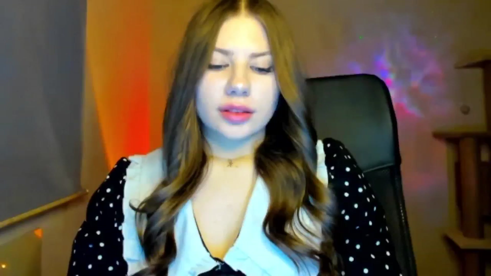 Gallery image thumbnail from FlyingDream's myfreecams stream on, 03/15/2026, 16:49 image 11 of 20