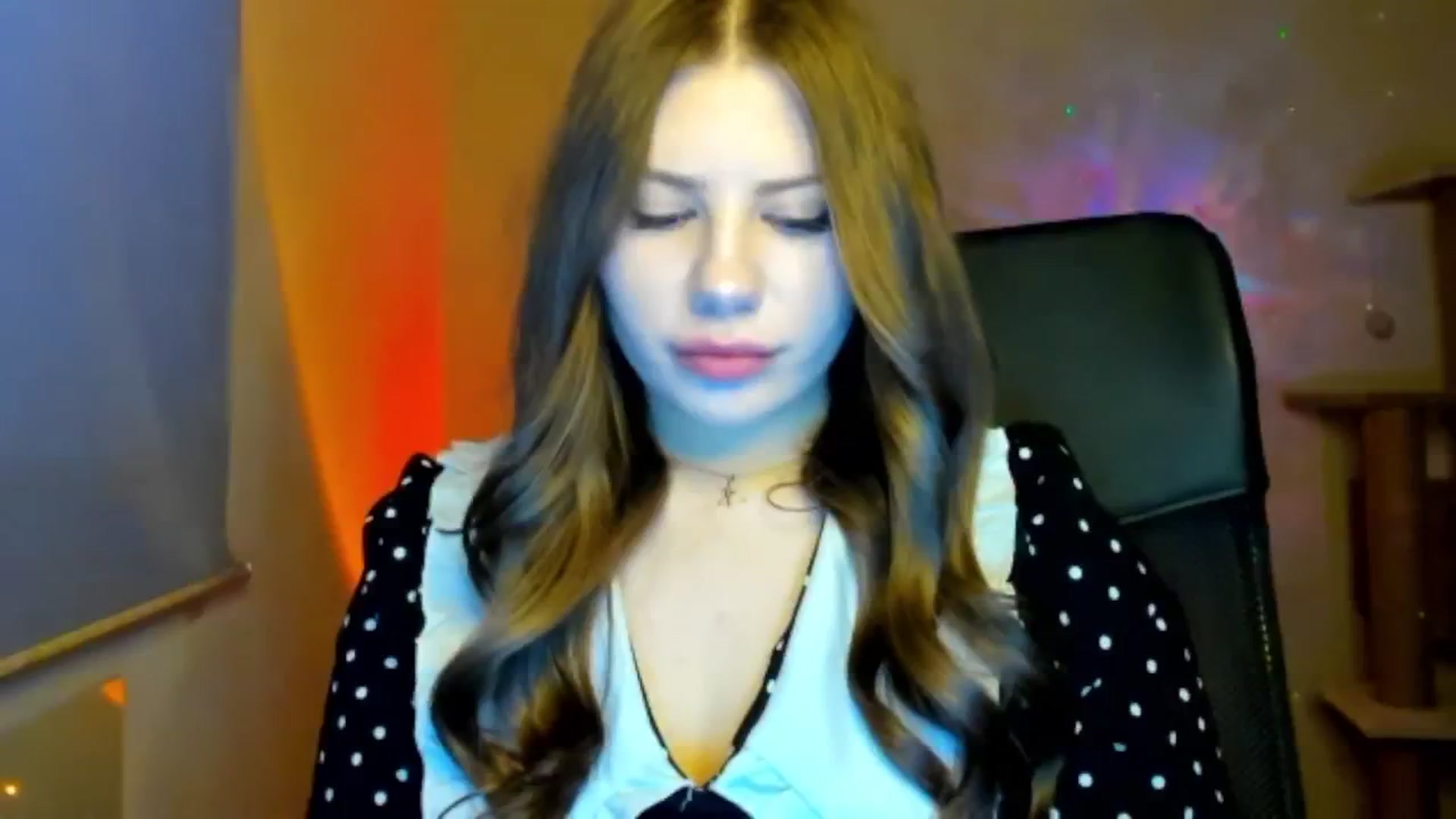 Gallery image thumbnail from FlyingDream's myfreecams stream on, 03/15/2026, 16:49 image 4 of 20