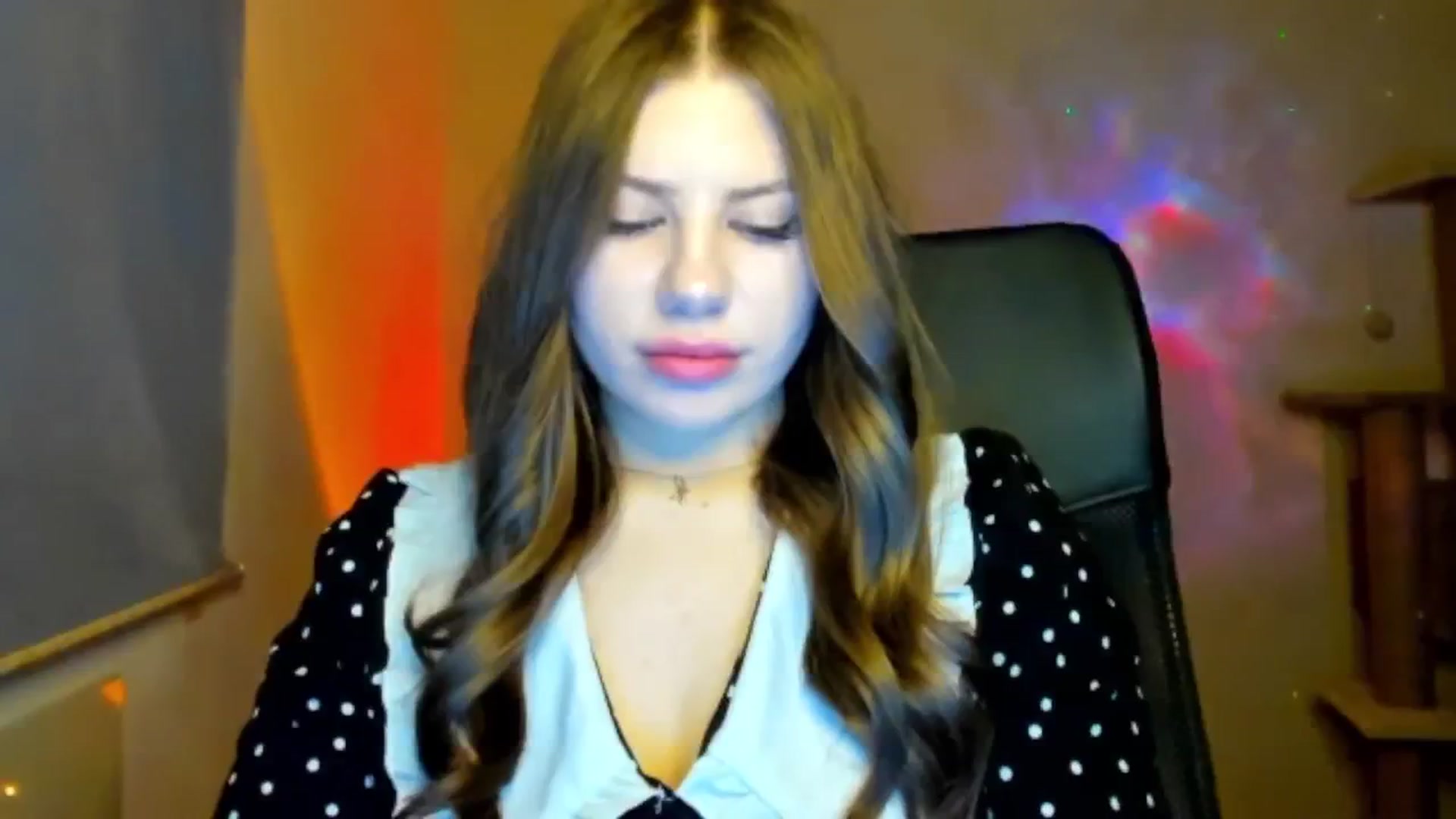 Gallery image thumbnail from FlyingDream's myfreecams stream on, 03/15/2026, 16:49 image 12 of 20