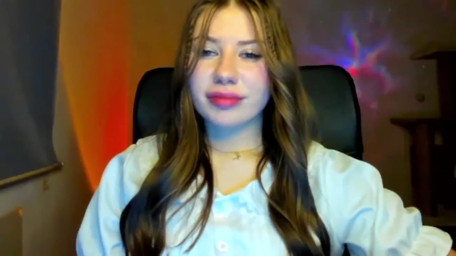 Gallery image thumbnail from FlyingDream's myfreecams stream on, 03/16/2026, 16:33 image 16 of 20