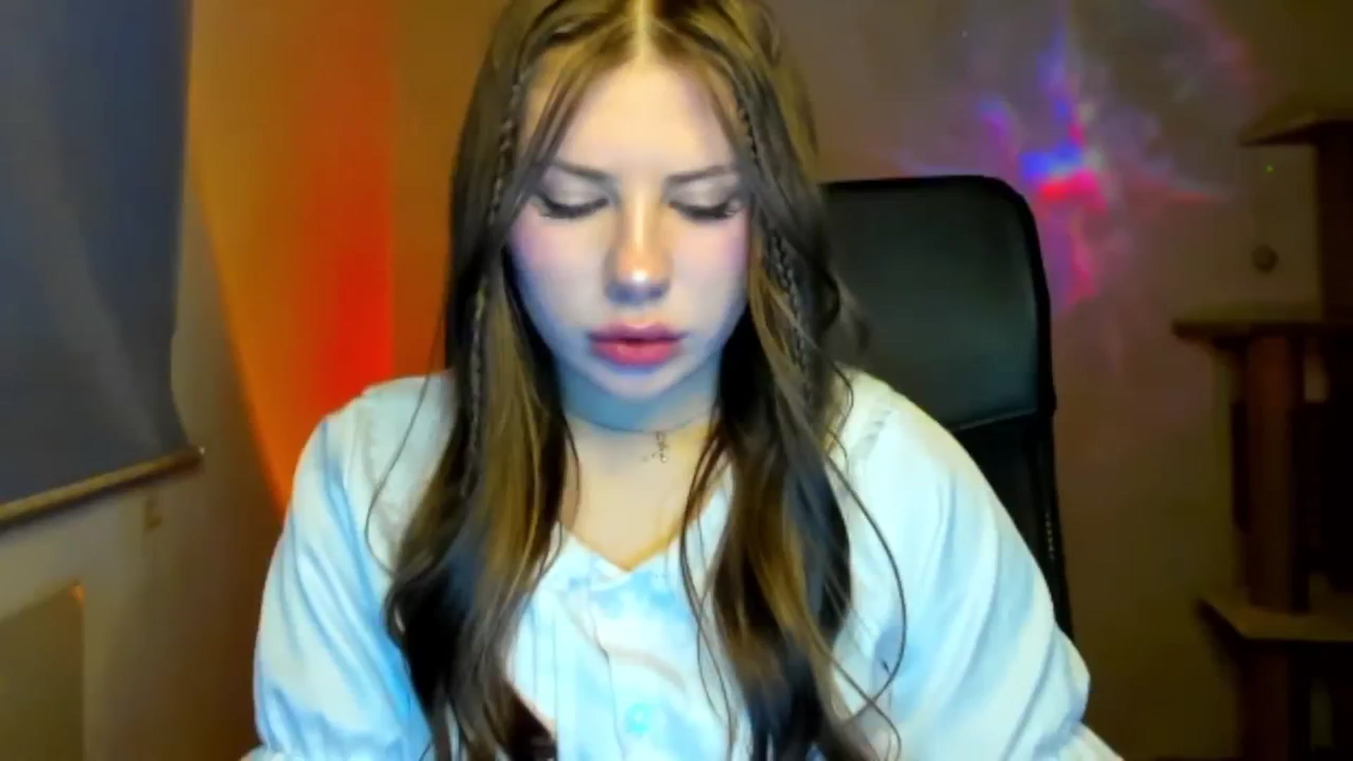 Gallery image thumbnail from FlyingDream's myfreecams stream on, 03/16/2026, 16:33 image 1 of 20