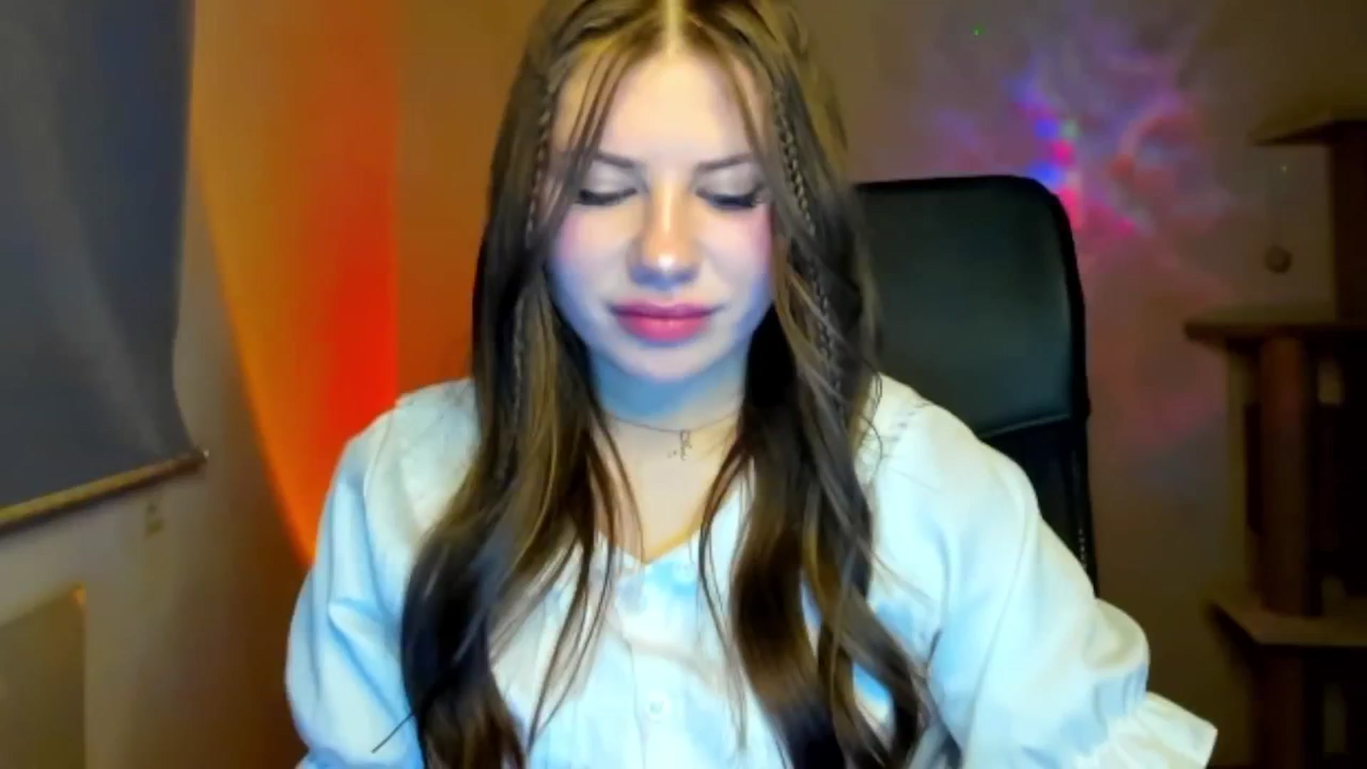 Gallery image thumbnail from FlyingDream's myfreecams stream on, 03/16/2026, 16:33 image 9 of 20