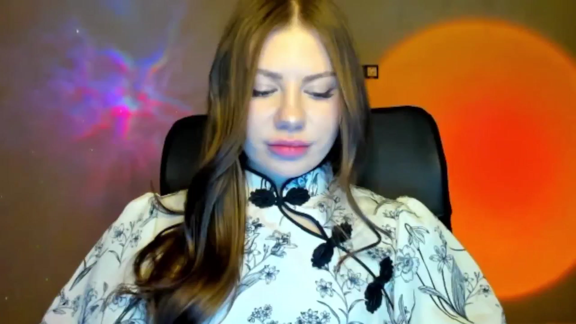 Gallery image thumbnail from FlyingDream's myfreecams stream on, 03/20/2026, 18:34 image 16 of 20