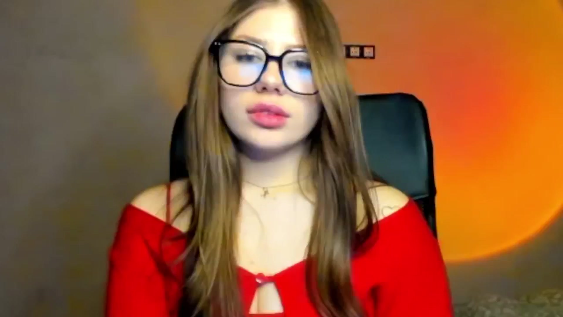 Gallery image thumbnail from FlyingDream's myfreecams stream on, 03/23/2026, 17:02 image 17 of 20