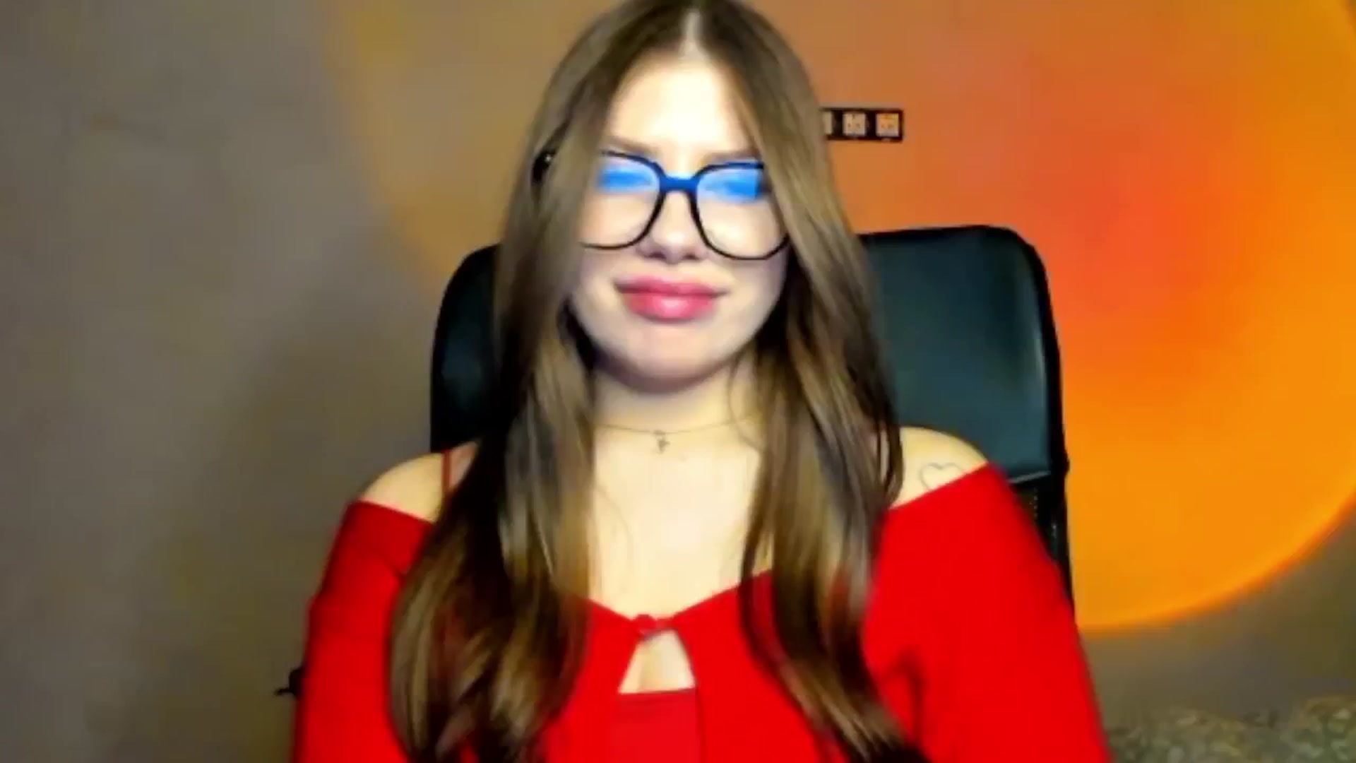Gallery image thumbnail from FlyingDream's myfreecams stream on, 03/23/2026, 17:02 image 15 of 20