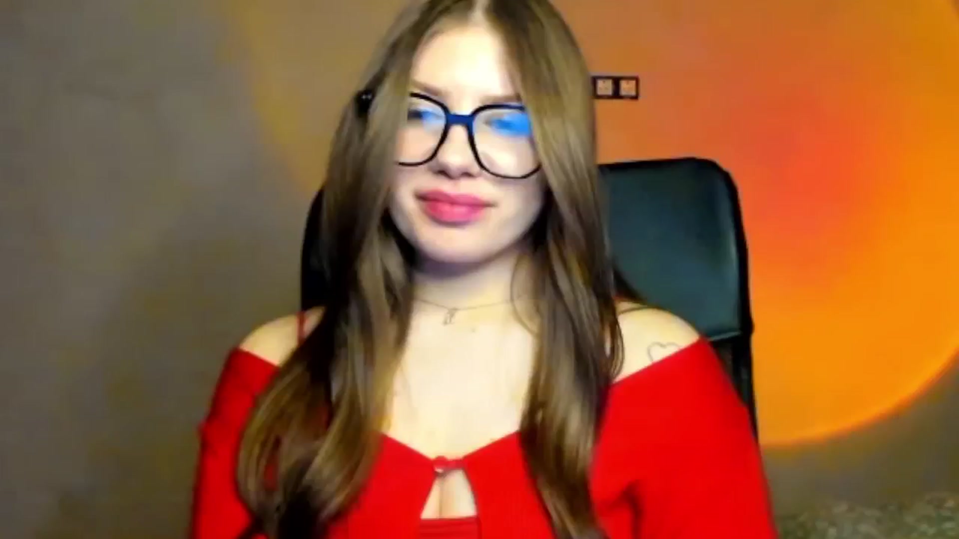Gallery image thumbnail from FlyingDream's myfreecams stream on, 03/23/2026, 17:02 image 16 of 20