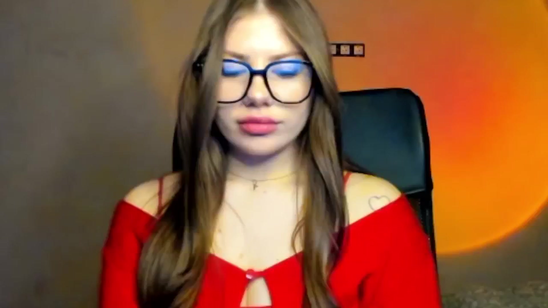 Gallery image thumbnail from FlyingDream's myfreecams stream on, 03/23/2026, 17:02 image 19 of 20