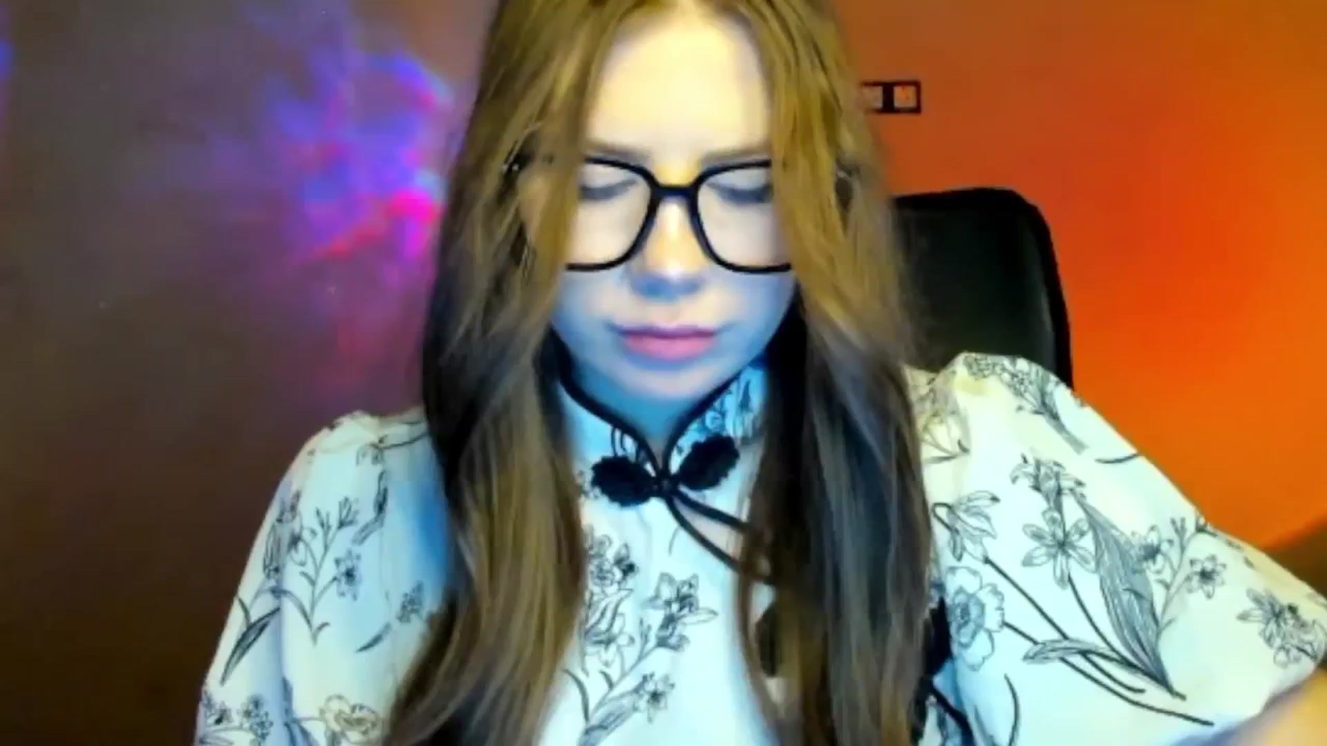 Gallery image thumbnail from FlyingDream's myfreecams stream on, 03/25/2026, 18:49 image 6 of 20