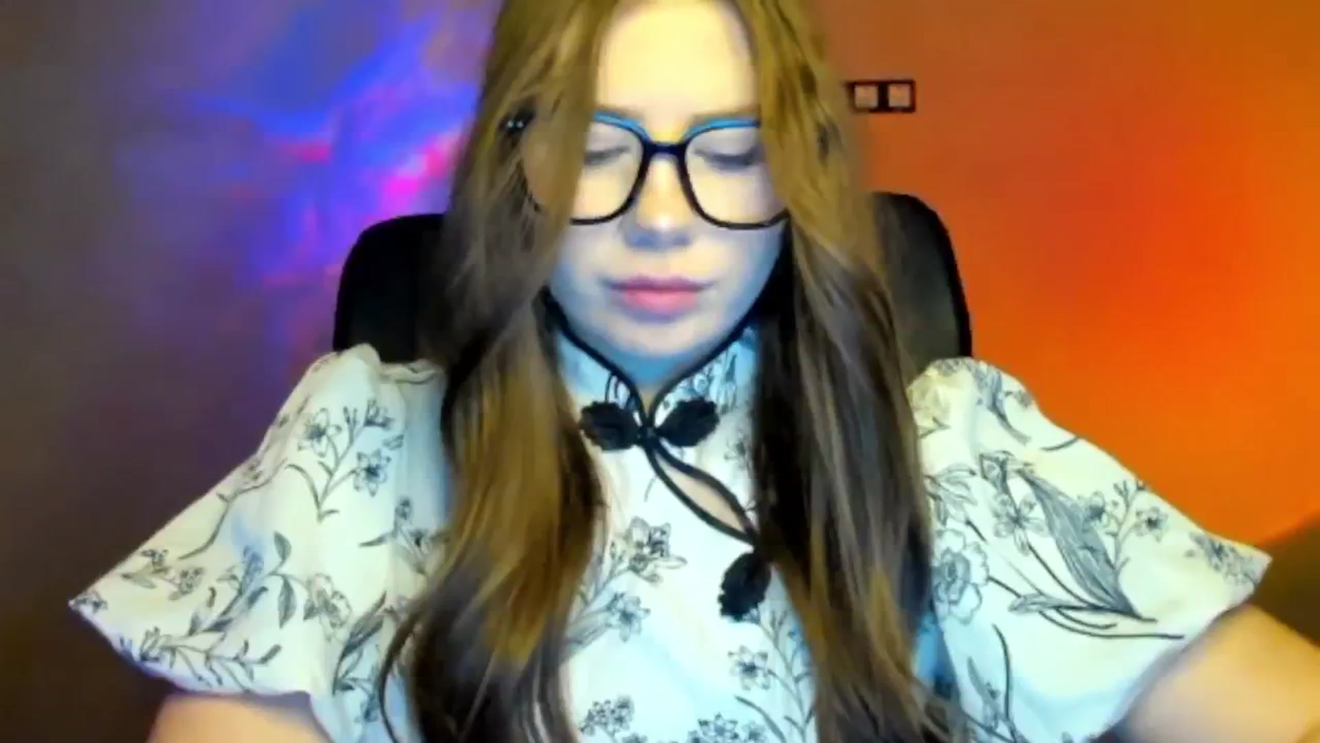 Gallery image thumbnail from FlyingDream's myfreecams stream on, 03/25/2026, 18:49 image 4 of 20
