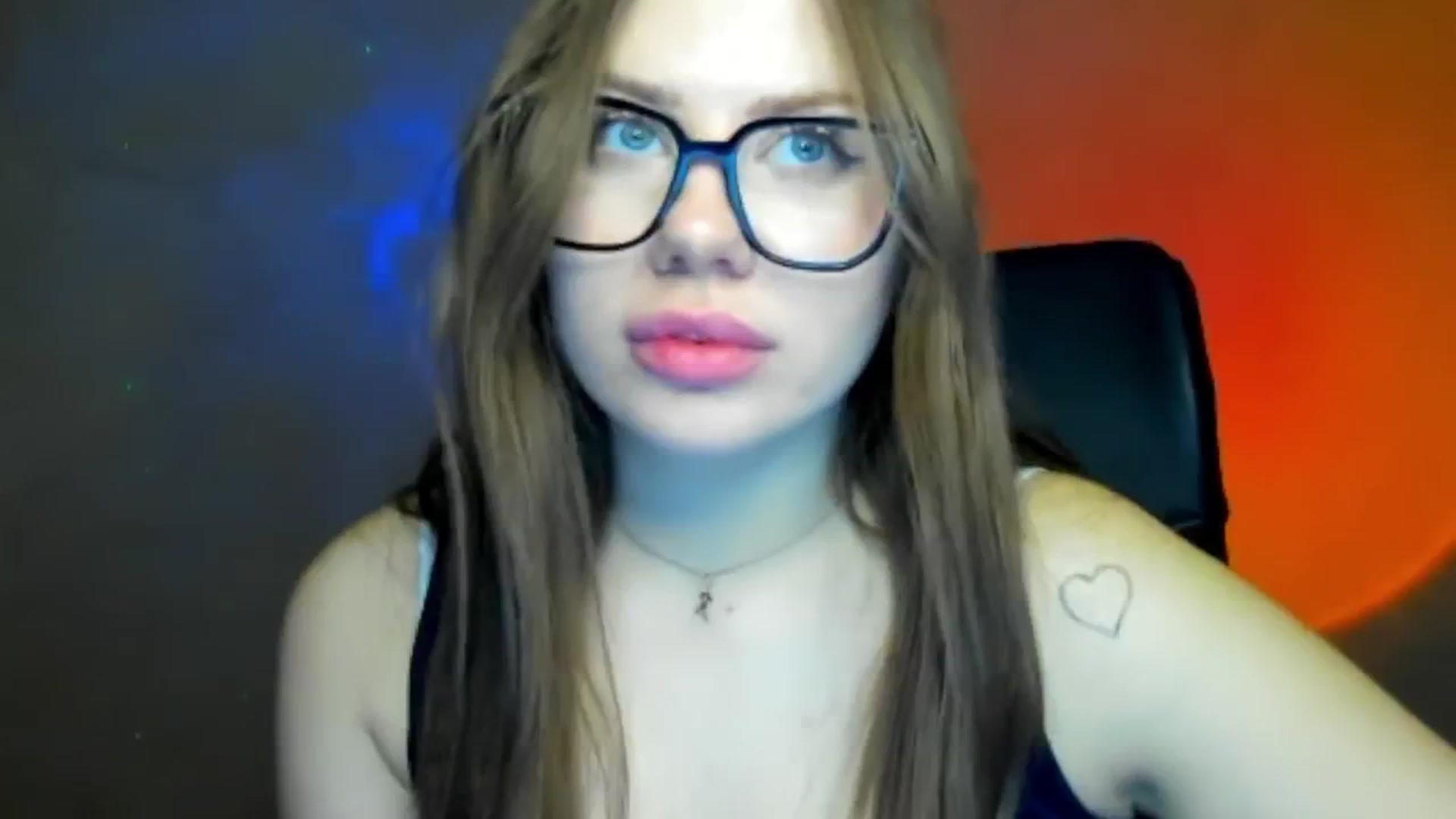 Gallery image thumbnail from FlyingDream's myfreecams stream on, 03/26/2026, 16:58 image 9 of 20