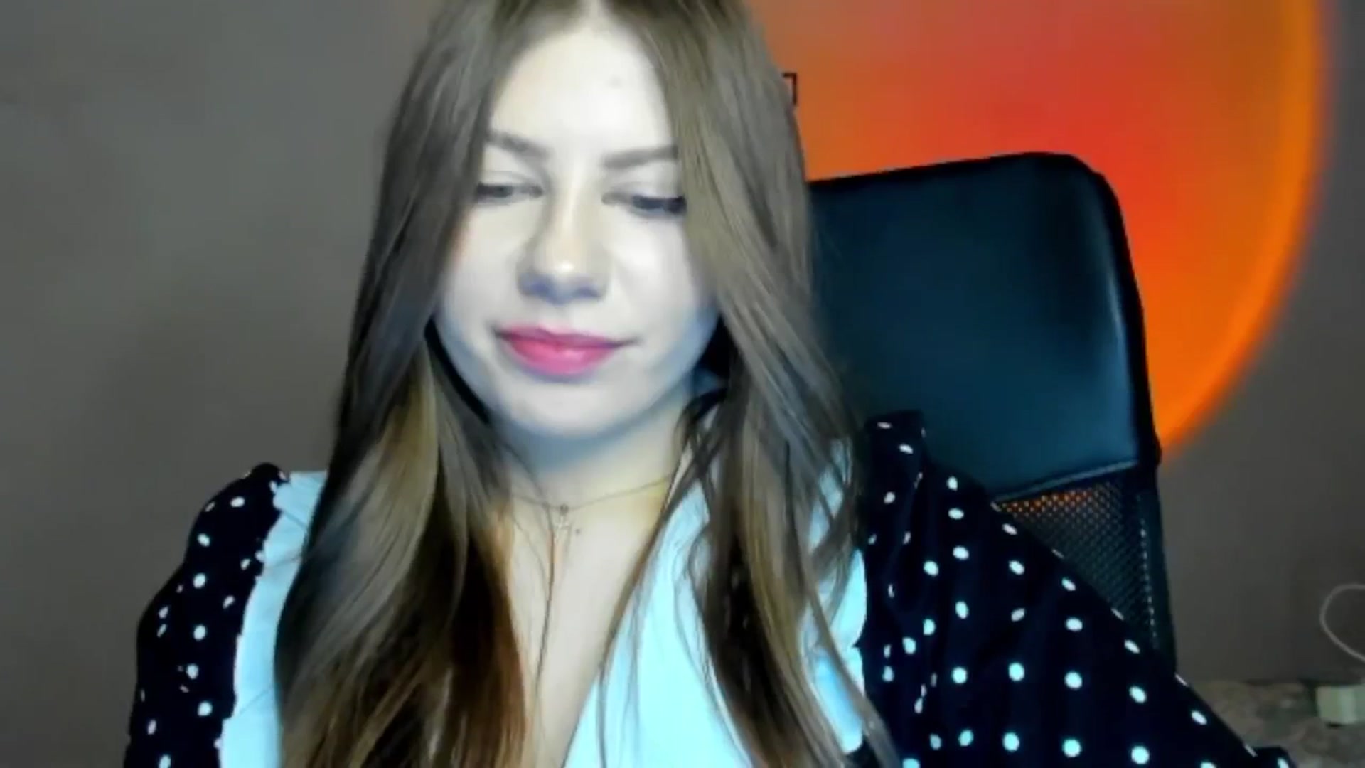 Gallery image thumbnail from FlyingDream's myfreecams stream on, 04/05/2026, 16:03 image 19 of 20