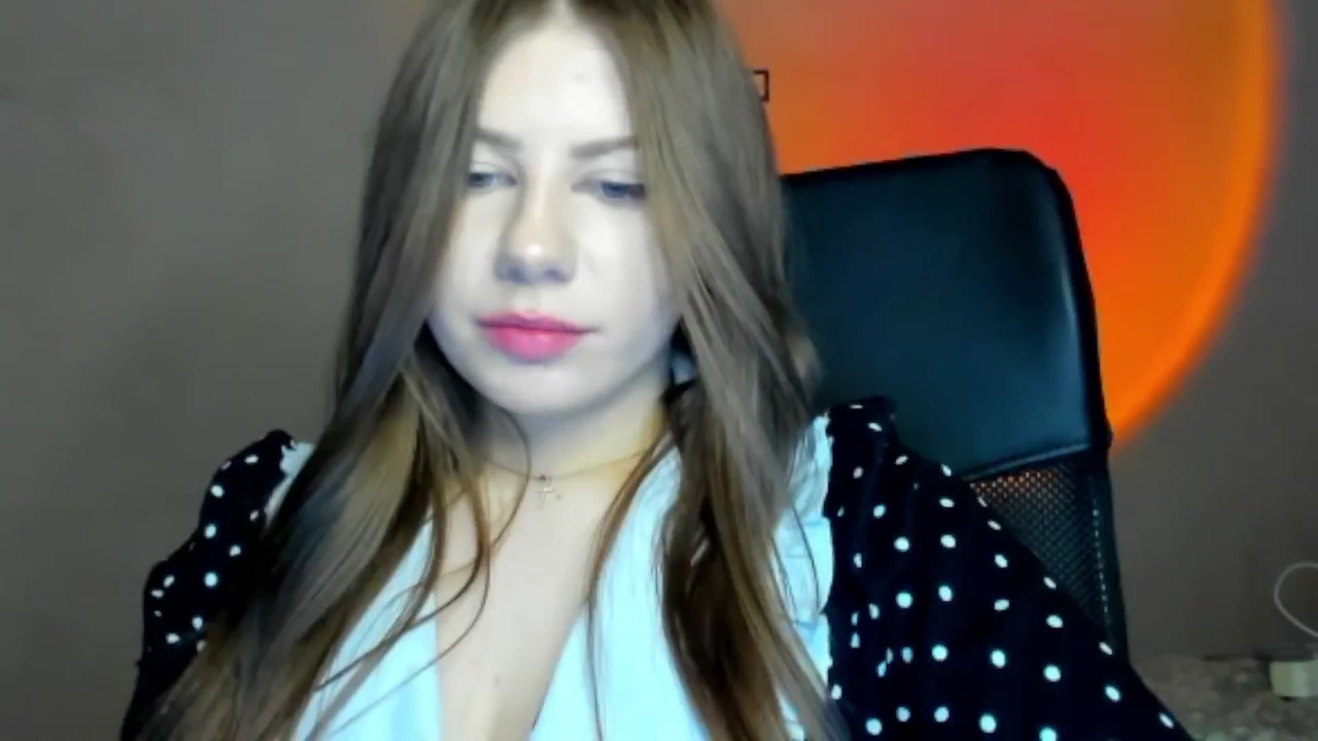 Gallery image thumbnail from FlyingDream's myfreecams stream on, 04/05/2026, 16:03 image 16 of 20