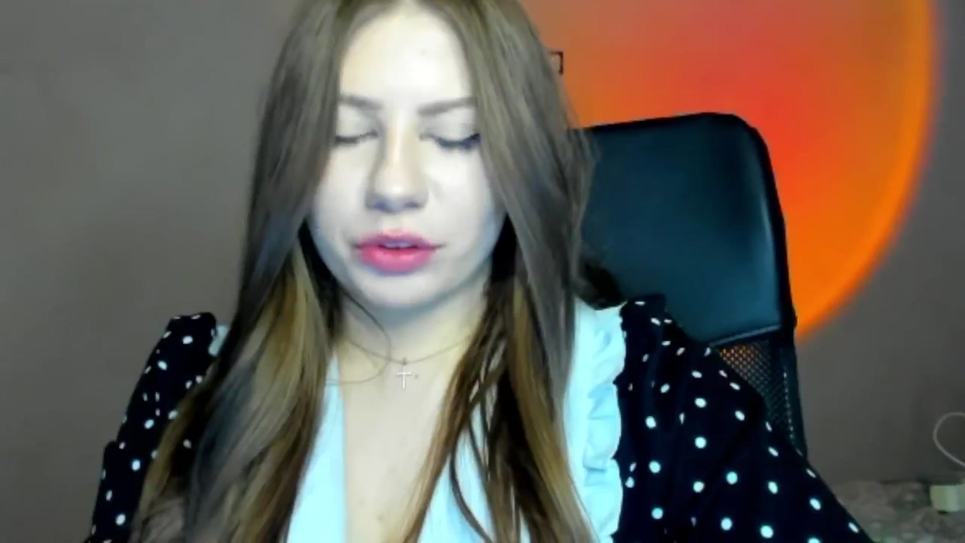 Gallery image thumbnail from FlyingDream's myfreecams stream on, 04/05/2026, 16:03 image 10 of 20