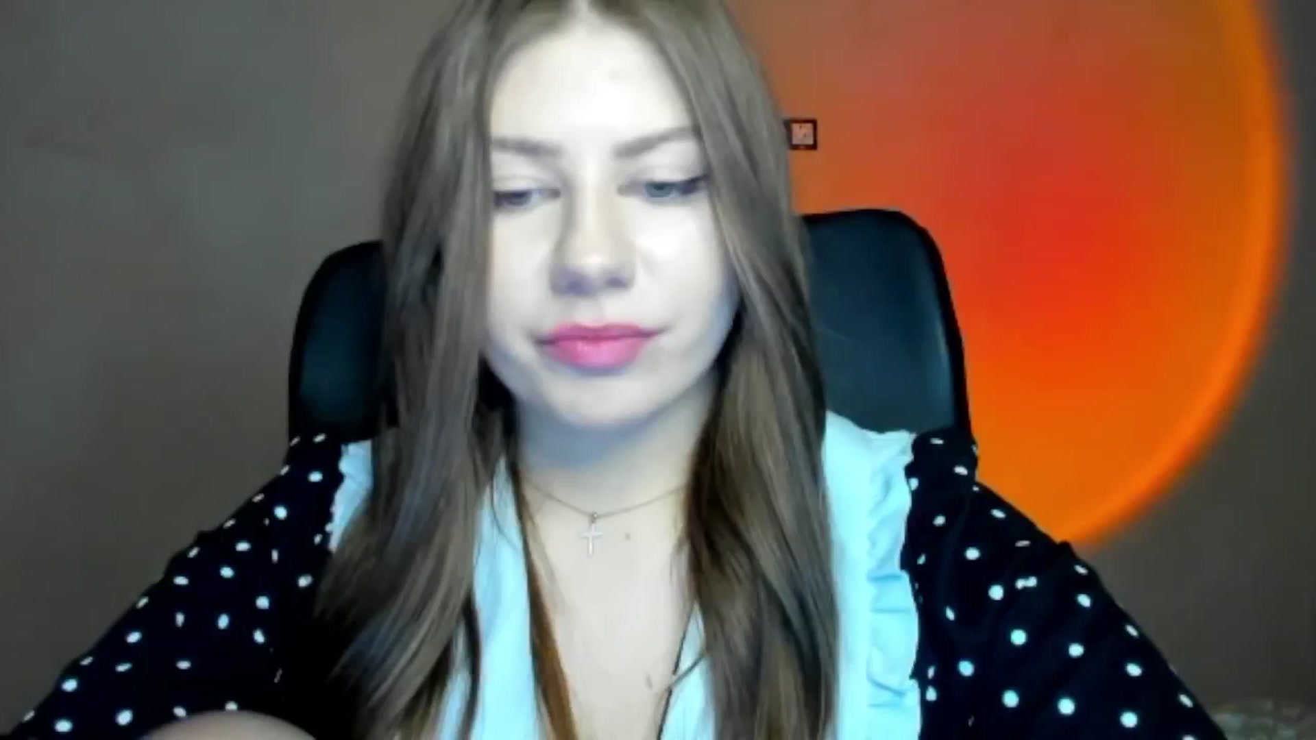 Gallery image thumbnail from FlyingDream's myfreecams stream on, 04/05/2026, 17:04 image 16 of 20
