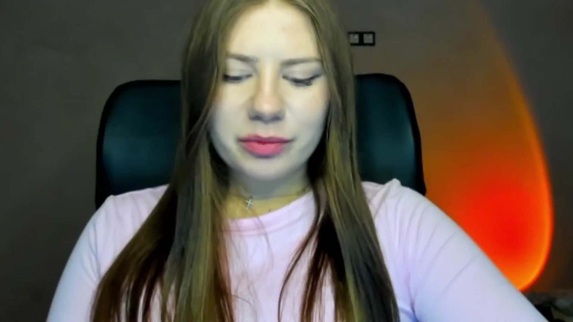 Gallery image thumbnail from FlyingDream's myfreecams stream on, 04/06/2026, 15:06 image 6 of 20