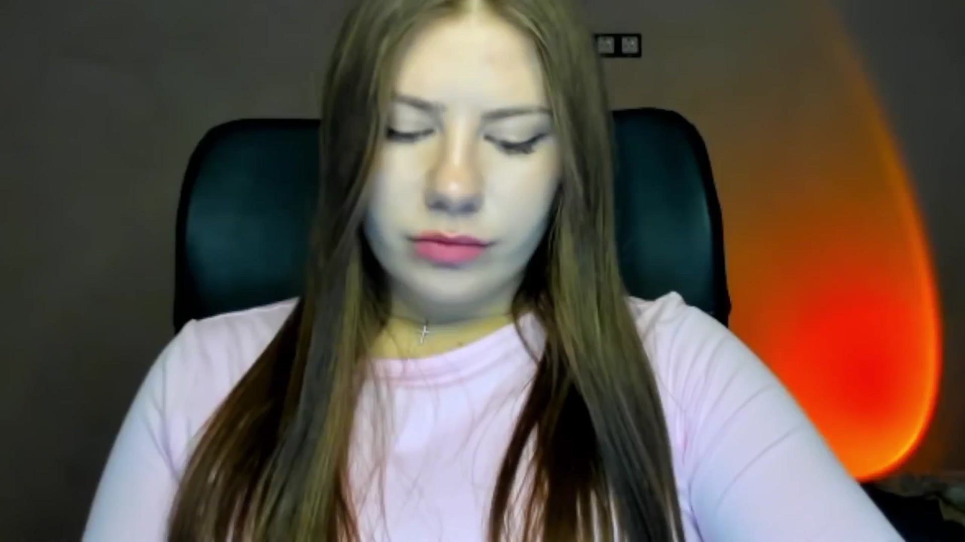 Gallery image thumbnail from FlyingDream's myfreecams stream on, 04/06/2026, 15:06 image 9 of 20