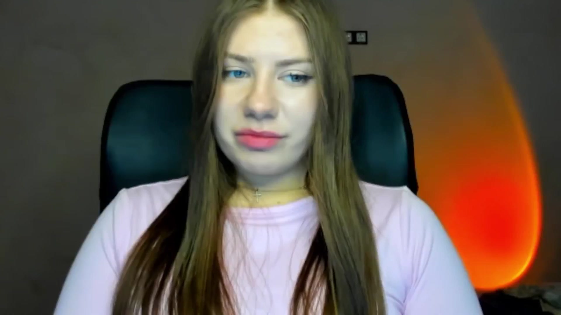 Gallery image thumbnail from FlyingDream's myfreecams stream on, 04/06/2026, 15:06 image 8 of 20