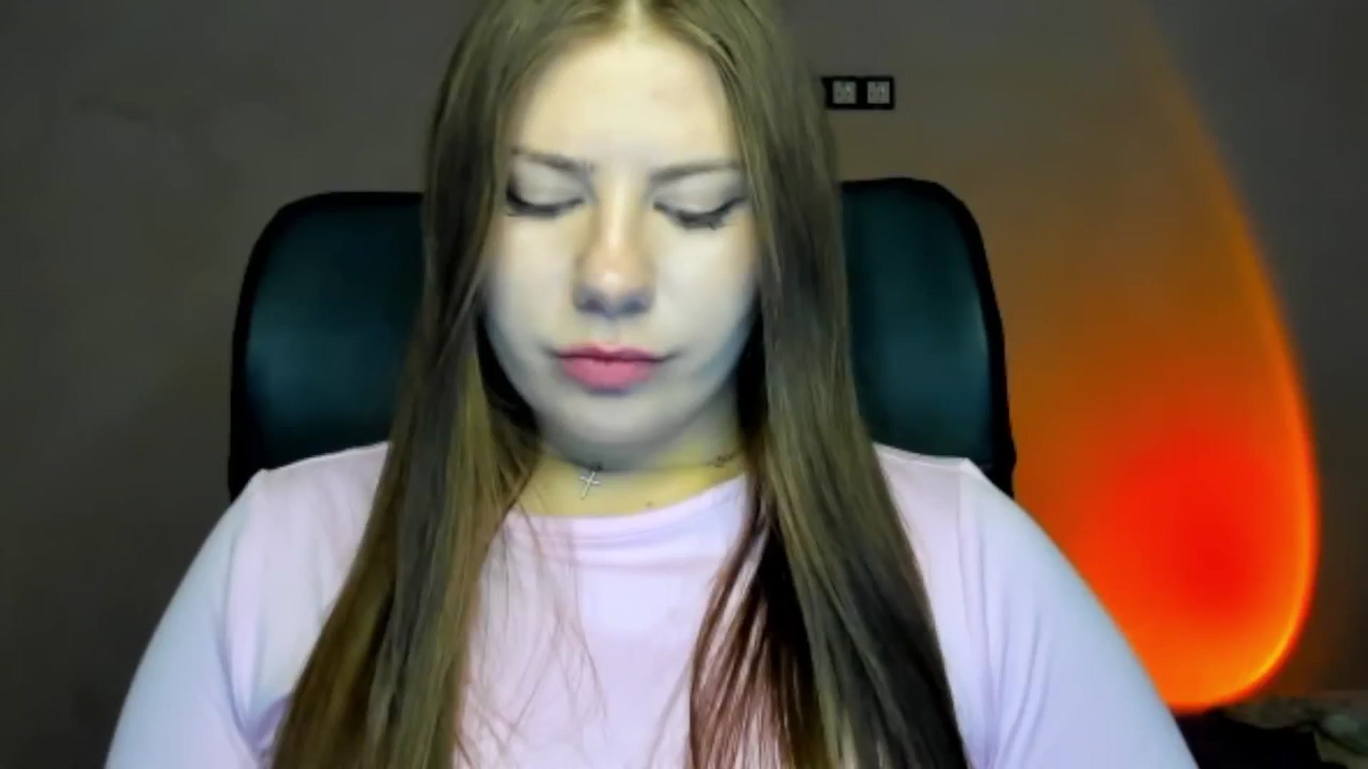 Gallery image thumbnail from FlyingDream's myfreecams stream on, 04/06/2026, 15:06 image 5 of 20