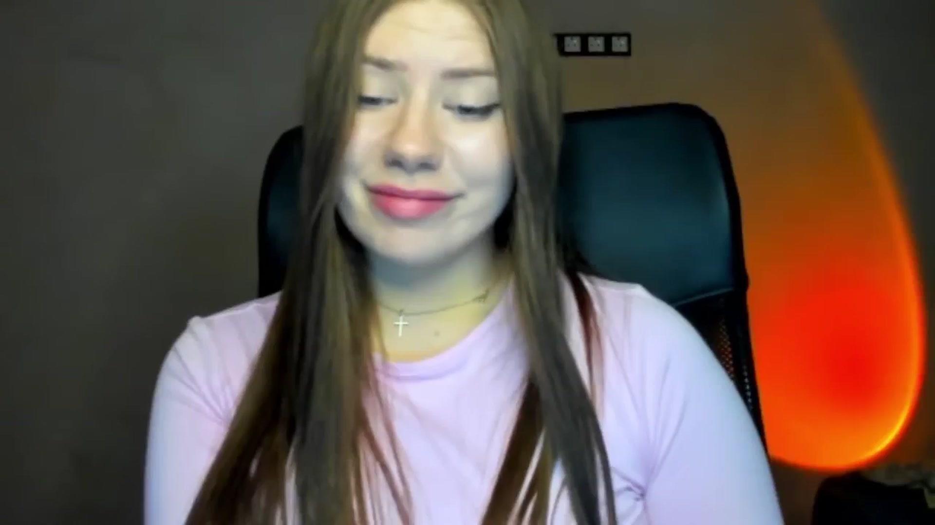 Gallery image thumbnail from FlyingDream's myfreecams stream on, 04/06/2026, 15:51 image 20 of 20