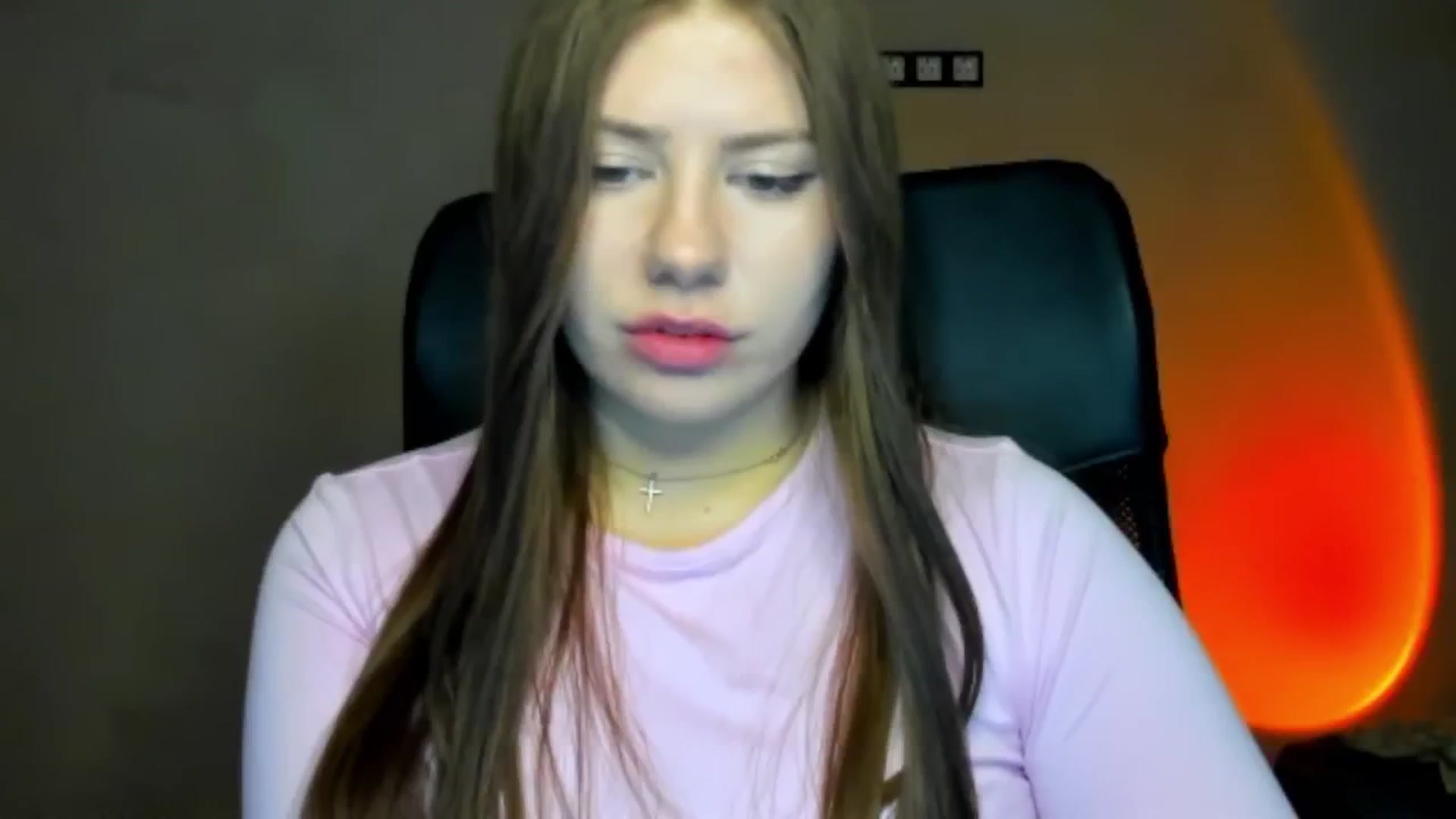 Gallery image thumbnail from FlyingDream's myfreecams stream on, 04/06/2026, 15:51 image 17 of 20