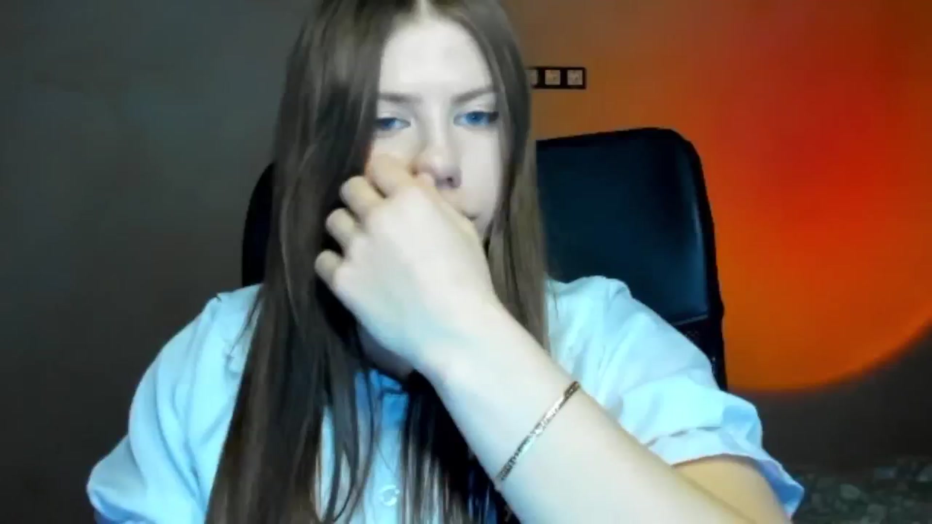 Gallery image thumbnail from FlyingDream's myfreecams stream on, 04/08/2026, 16:46 image 15 of 20
