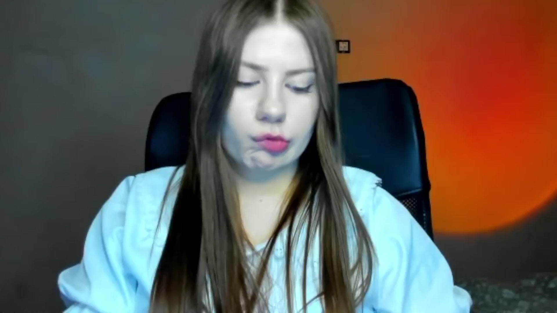 Gallery image thumbnail from FlyingDream's myfreecams stream on, 04/08/2026, 16:46 image 14 of 20